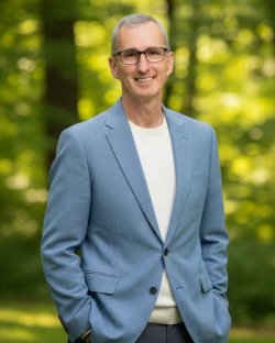 Ricky Hux Real Estate Agent